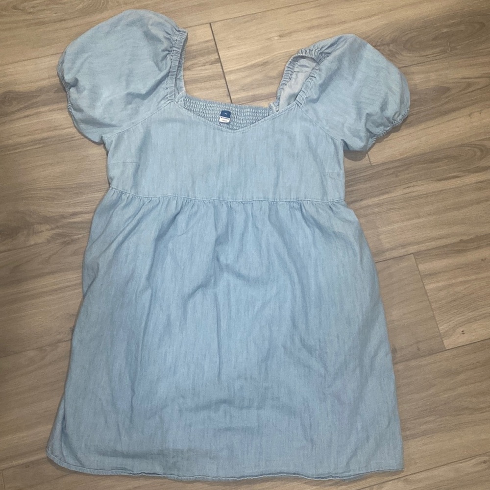 Old Navy Puff Sleeve Chambray Dress
